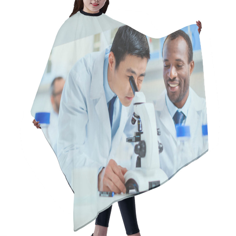 Personality  Doctors Working At Testing Laboratory Hair Cutting Cape