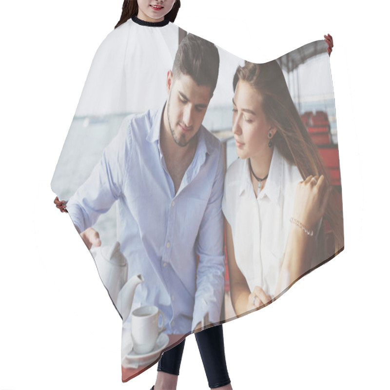 Personality  Couple In Love Hair Cutting Cape