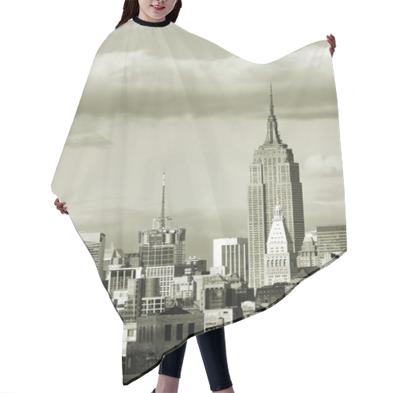 Personality  View Of Manhattan Hair Cutting Cape