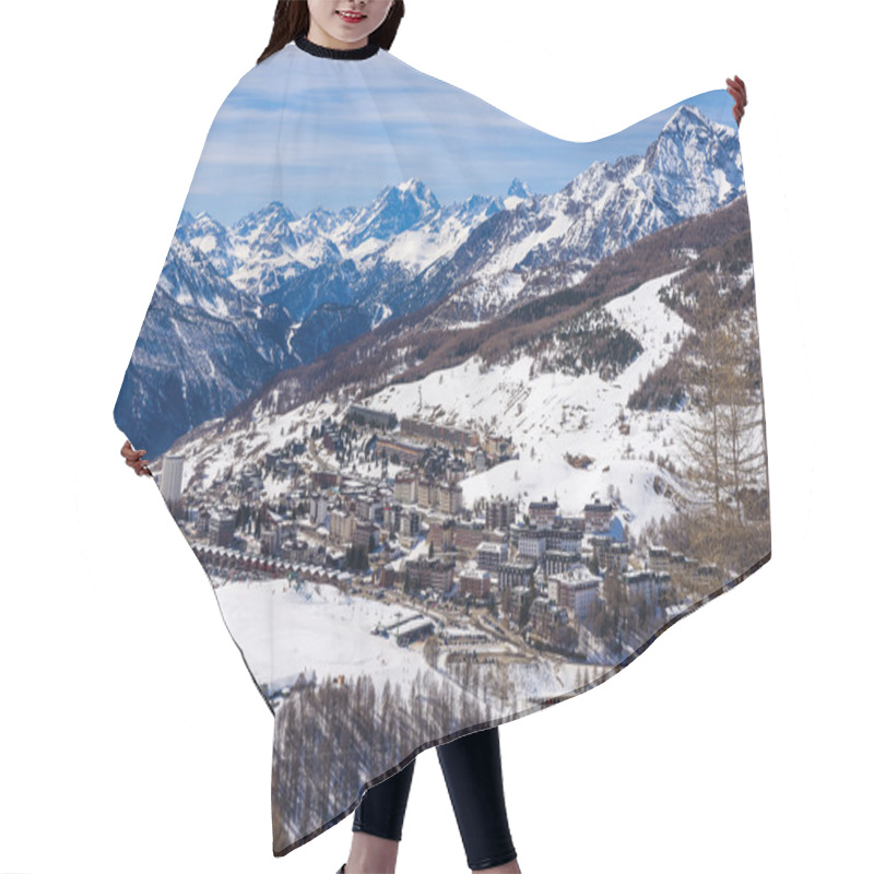 Personality  Ski Slopes In The Via Lattea Hair Cutting Cape