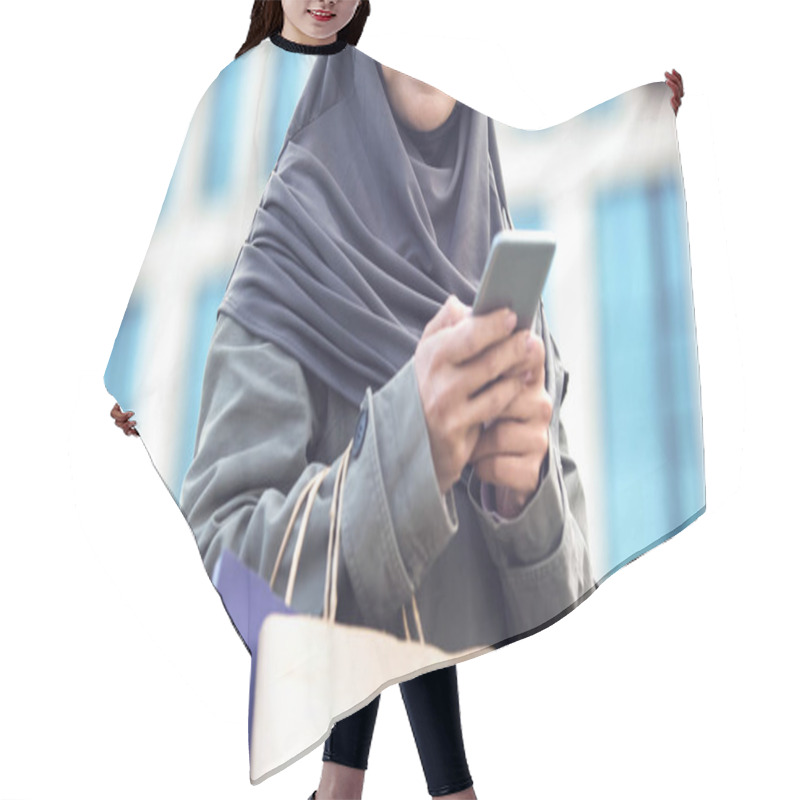 Personality  Smiling Arabic Lady Outdoors Chatting On Phone Holding Shopping Bags, Gadget Hair Cutting Cape