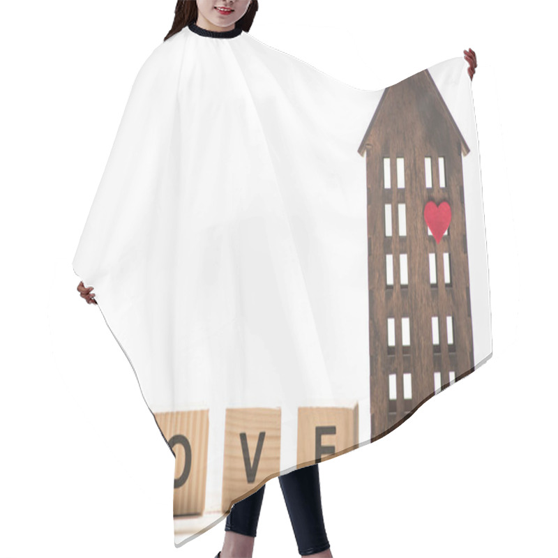 Personality  Love Sign And Wooden House Model Hair Cutting Cape