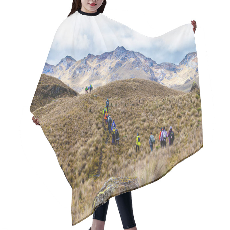 Personality  Cajas, Ecuador, May 25, 2023: El Cajas National Park In The Ecuadorian Andes. A Group Of Tourists On A Trail In The Highlands At An Altitude Of 4000 M Above Sea Level. Hair Cutting Cape