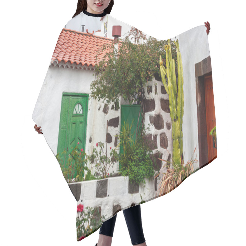 Personality  Traditional Spanish House With Flowers. Exterior And Architecture Hair Cutting Cape