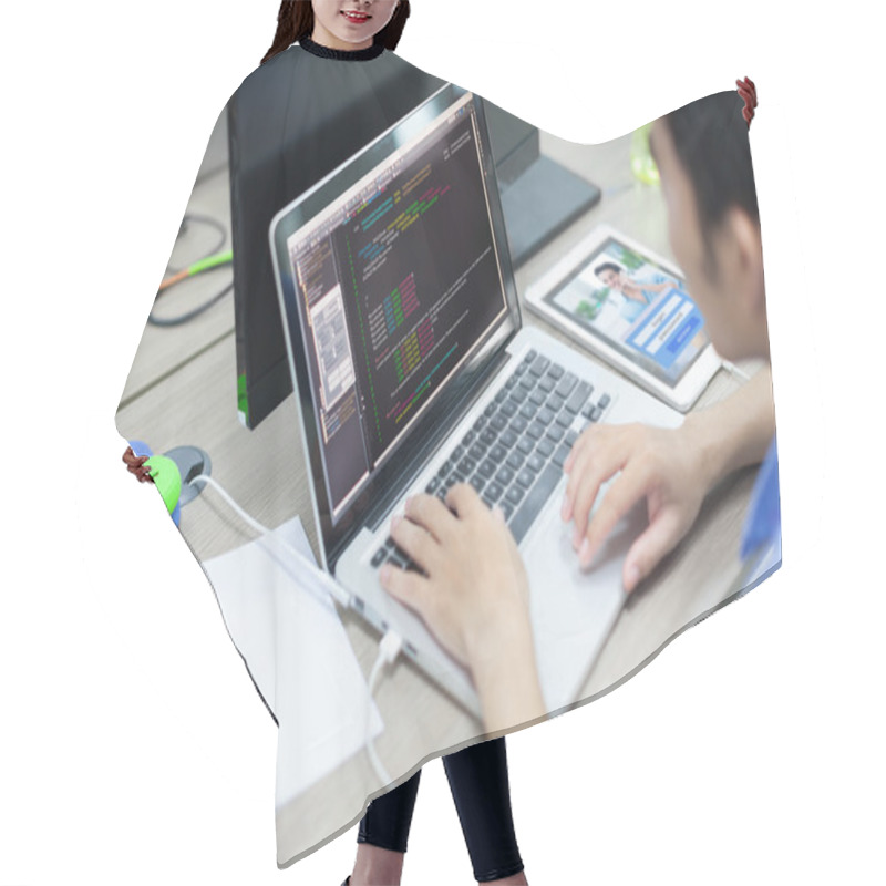 Personality  Asian Developer Using Laptop Hair Cutting Cape