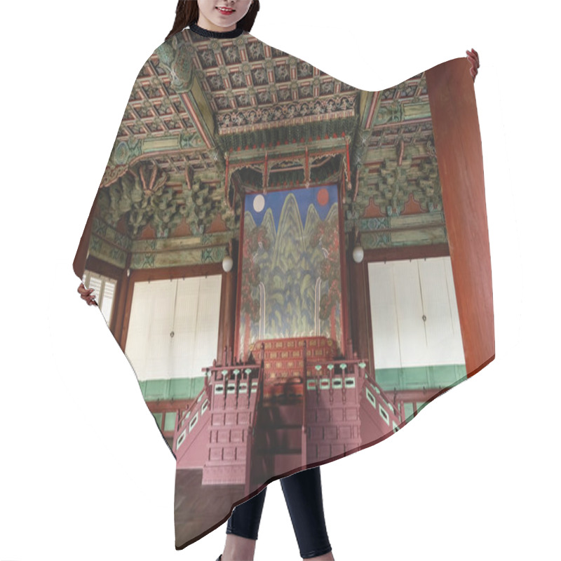 Personality  Interior Details At Deoksugung Palace, Traditional Palace Architecture In Seoul, South Korea Hair Cutting Cape