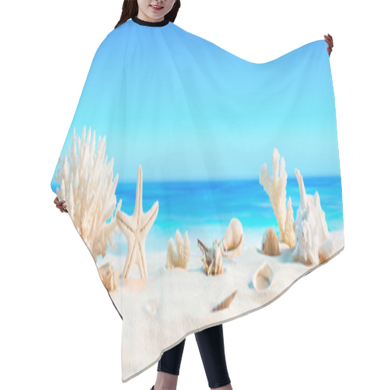 Personality  Landscape With Seashells On Tropical Beach - Summer Holiday Hair Cutting Cape