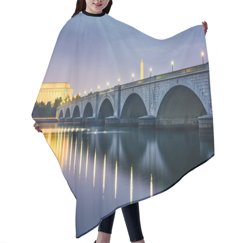 Personality  DC Skyline Hair Cutting Cape