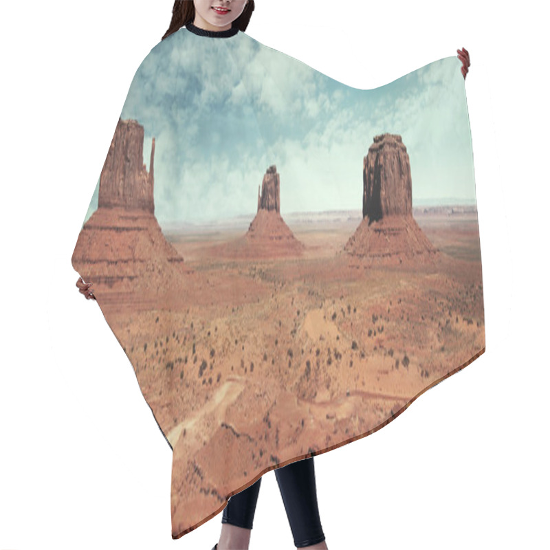 Personality  Landscape At Monument Valley Hair Cutting Cape