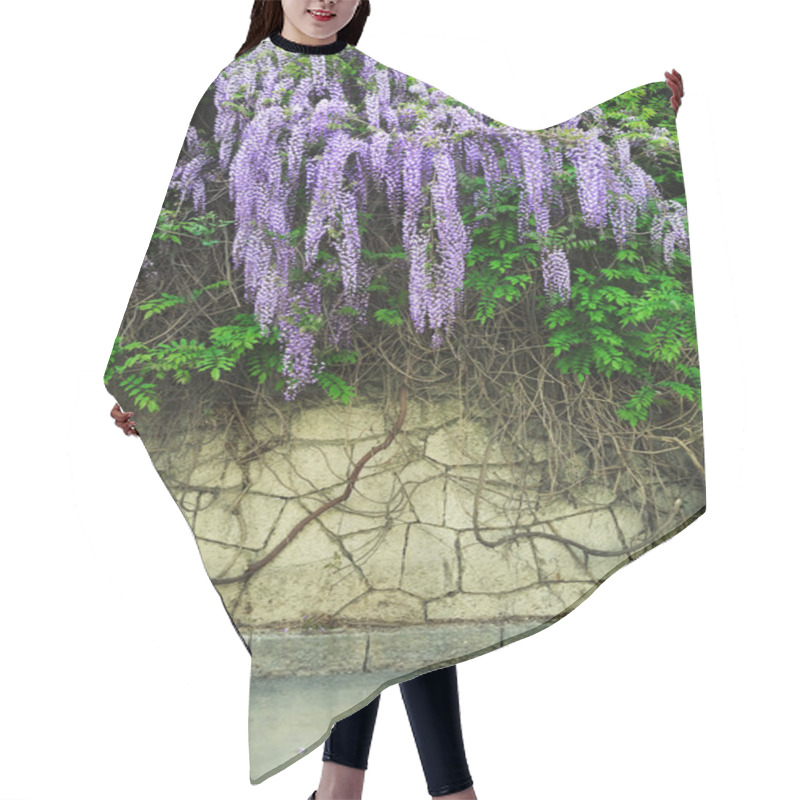 Personality  Wisteria Flowers Hair Cutting Cape