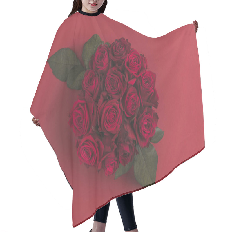 Personality  Top View Of Bouquet Of Red Roses Isolated On Red Hair Cutting Cape