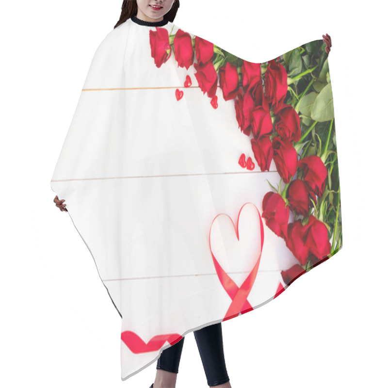 Personality  Red blooming roses on wood hair cutting cape