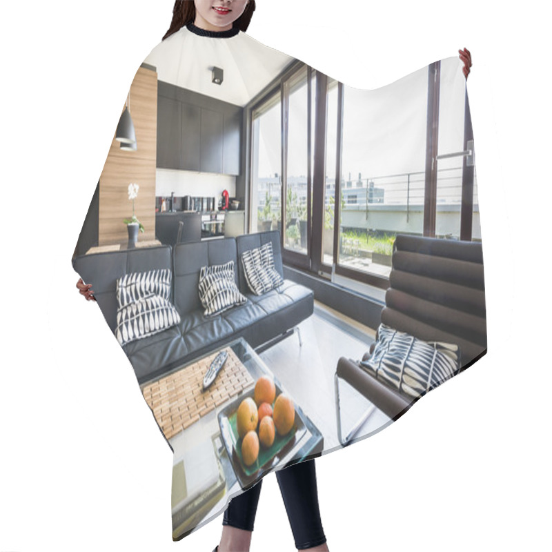 Personality  Modern Apartment Interior Hair Cutting Cape