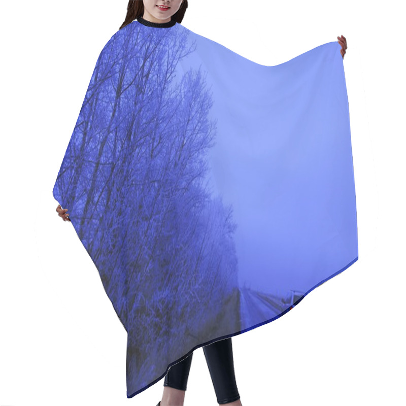 Personality  Traveling At Dusk Hair Cutting Cape