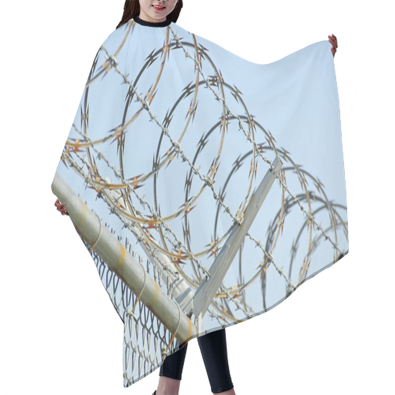 Personality  Razor Wire 4 Hair Cutting Cape