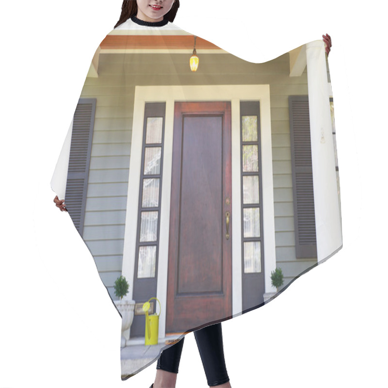 Personality  Brown Stained Front Door Hair Cutting Cape