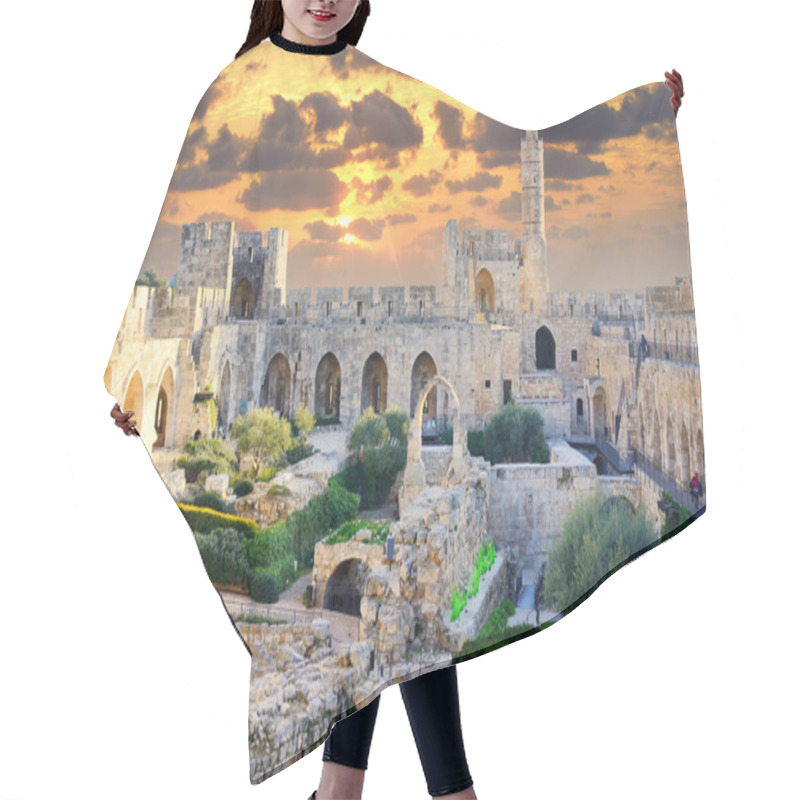 Personality  Tower Of David Hair Cutting Cape