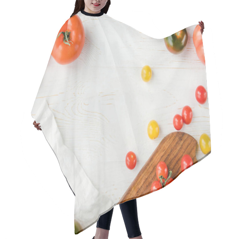 Personality  Tomatoes And Cutting Board Hair Cutting Cape