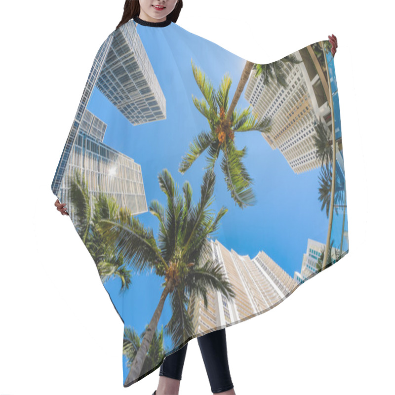 Personality  Downtown Miami Hair Cutting Cape