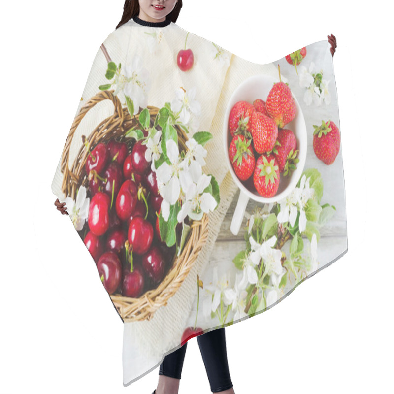 Personality  Strawberry And Cherry Hair Cutting Cape