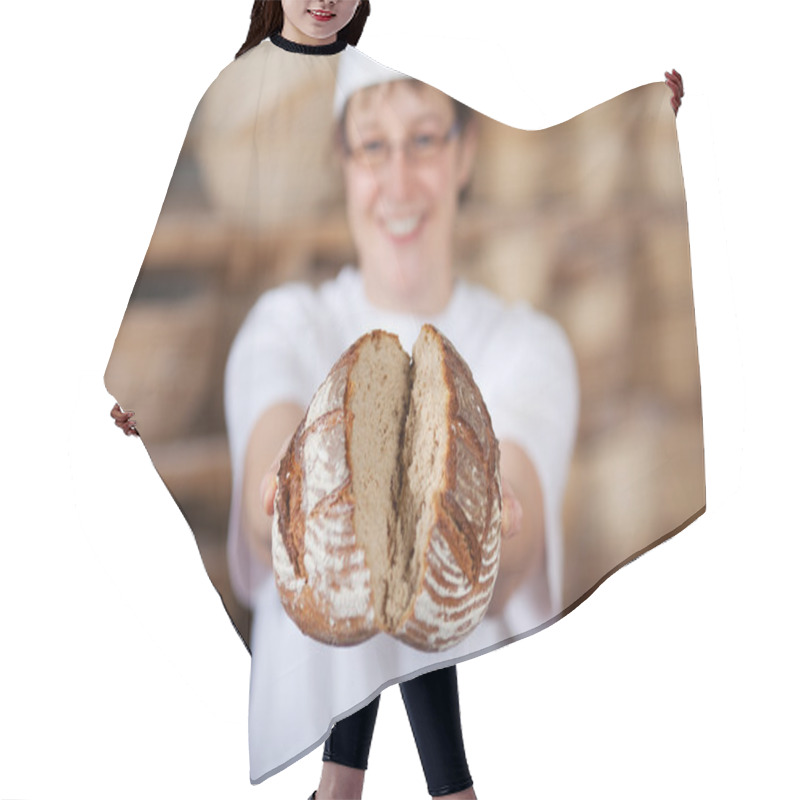 Personality  Female Worker Displaying Broken Bread Hair Cutting Cape