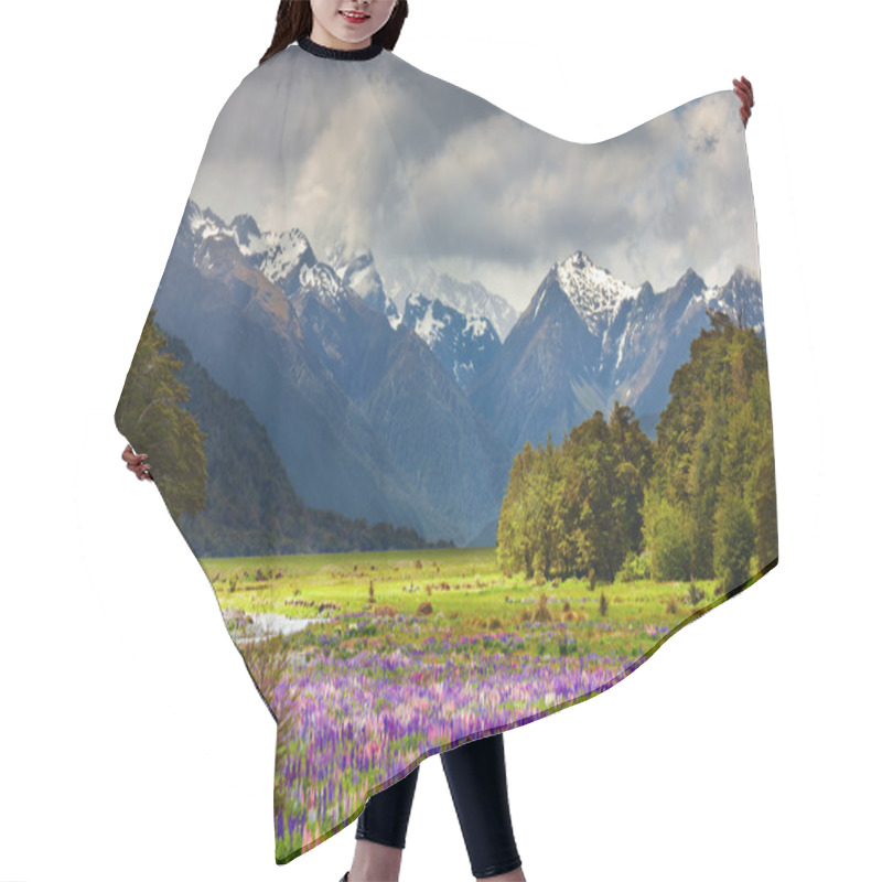 Personality  Beautiful Valley Hair Cutting Cape