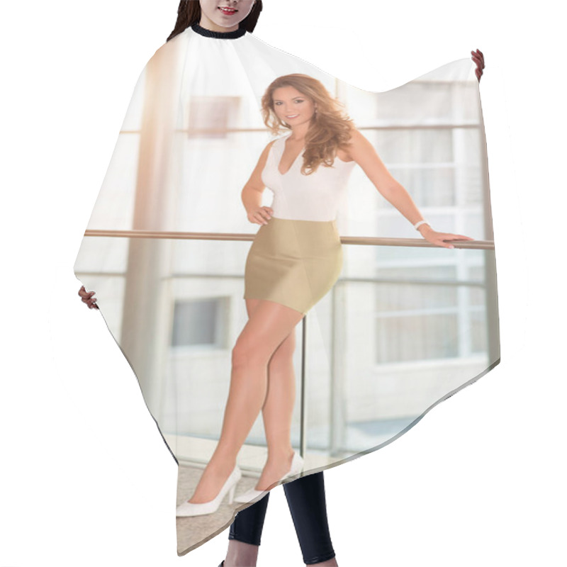 Personality  Modern Business Woman Near The Fence In The Bussiness Center Hair Cutting Cape