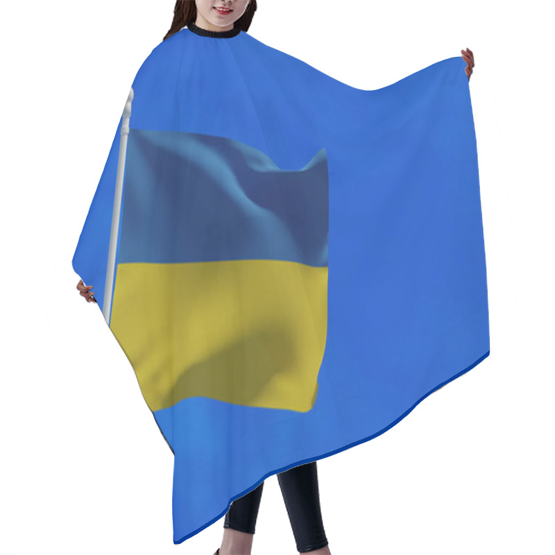 Personality  Ukraine National Flag, Waving In The Wind. 3d Rendering, CGI Hair Cutting Cape