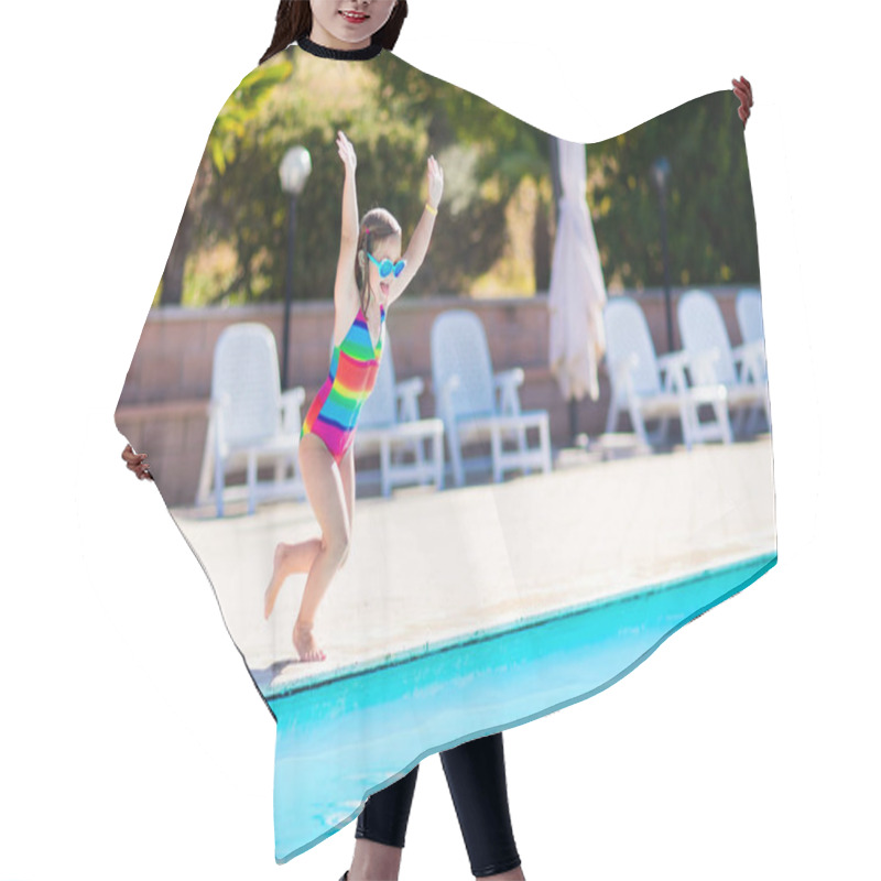 Personality  Child In Swimming Pool On Summer Vacation Hair Cutting Cape