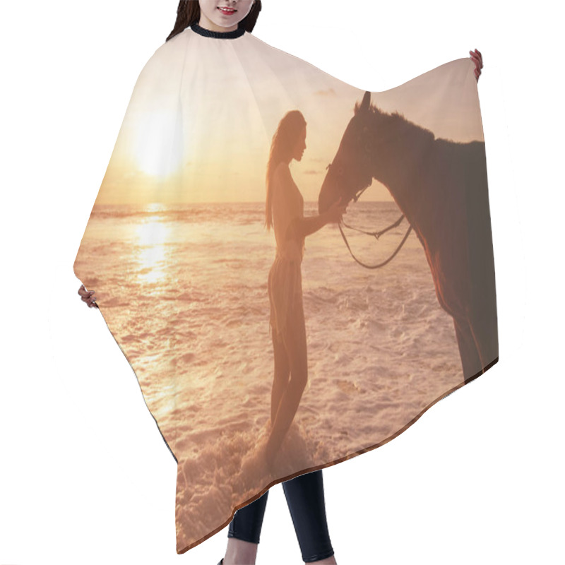 Personality  Portrait Of The Pretty Lady With A Horse Hair Cutting Cape