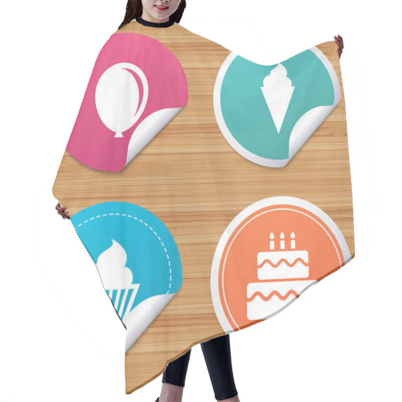 Personality  Circle Badges With Bended Corner Hair Cutting Cape