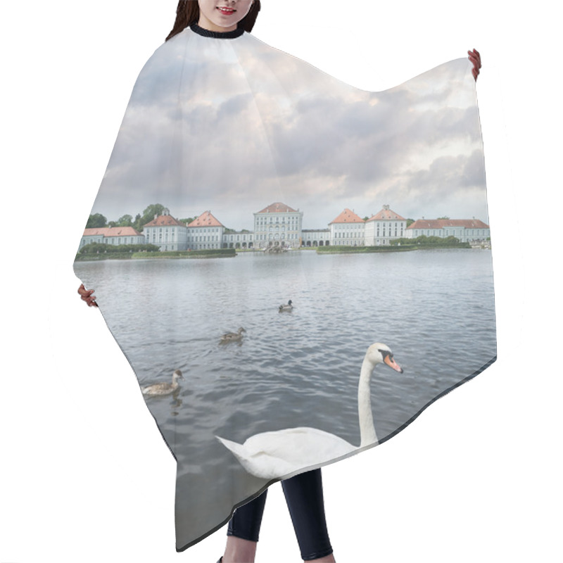 Personality  Swan On A Romantic Lake Hair Cutting Cape