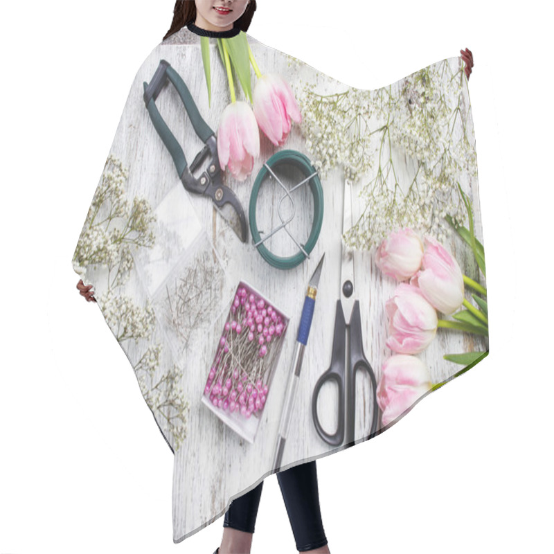 Personality  Florist Workplace: Flowers And Accessories Hair Cutting Cape