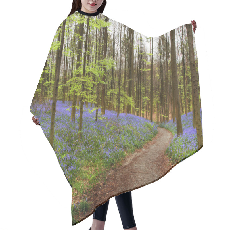 Personality  Curving Path Hair Cutting Cape