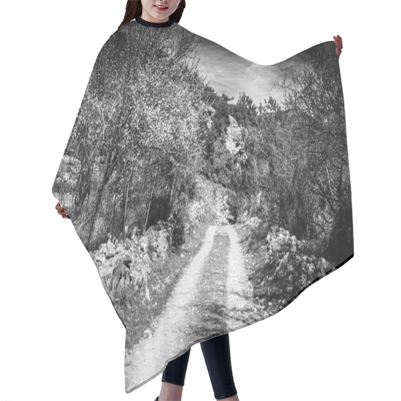 Personality  Narrow Country Road Hair Cutting Cape