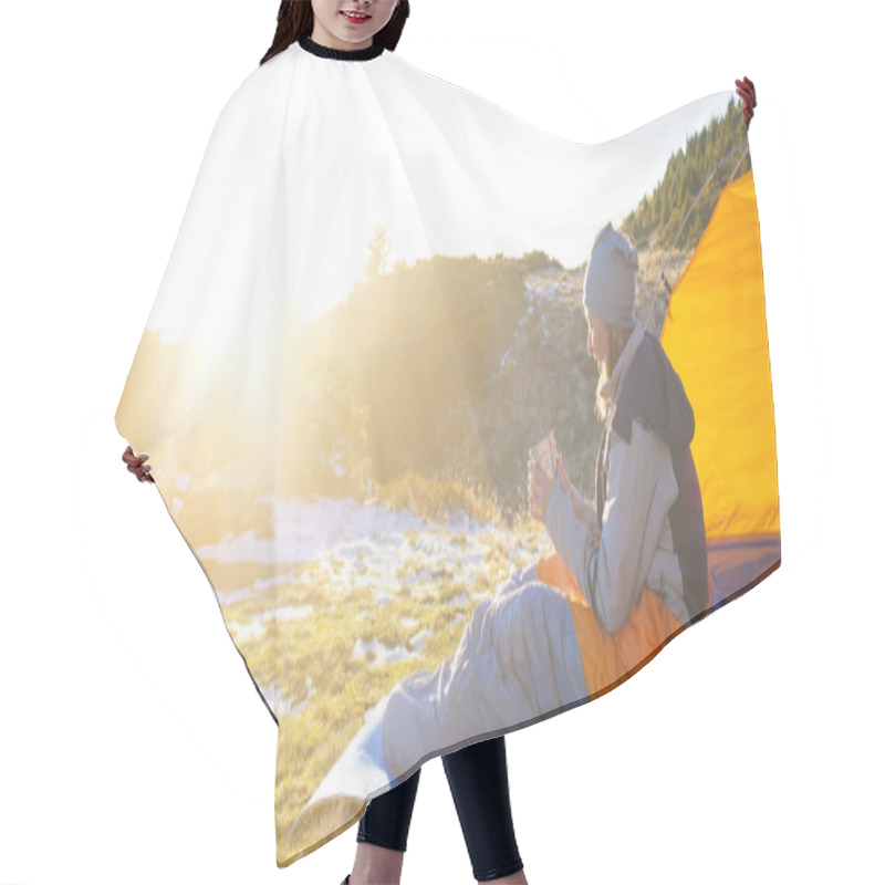 Personality  Girl In A Sleeping Bag. Hair Cutting Cape