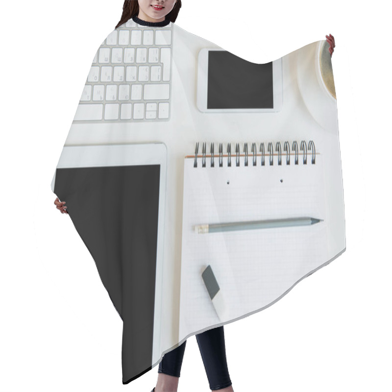 Personality  Keyboard With Digital Tablet And Smartphone Hair Cutting Cape