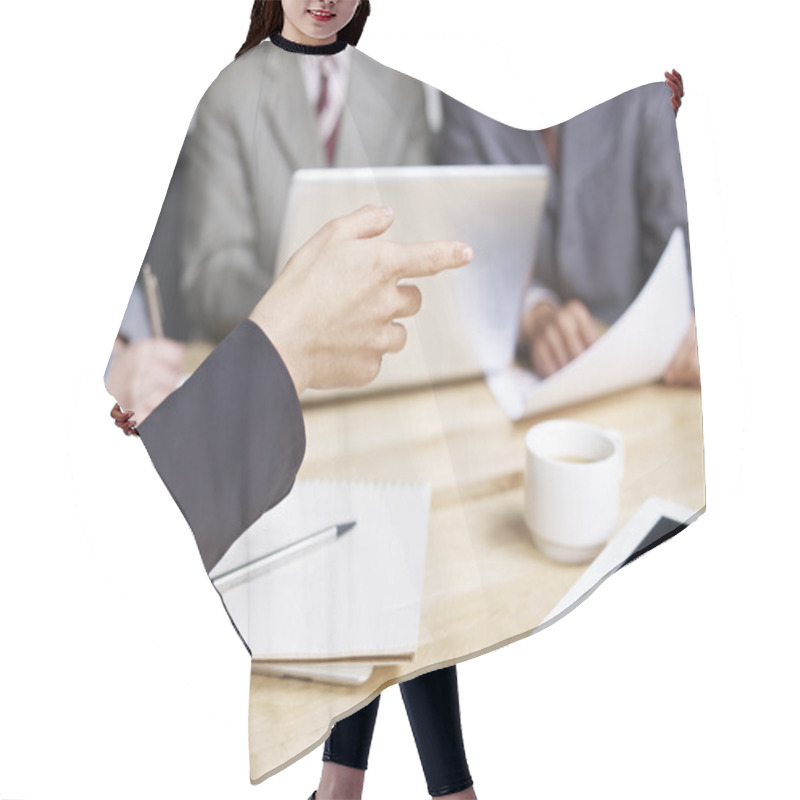 Personality  Business Meeting Hair Cutting Cape