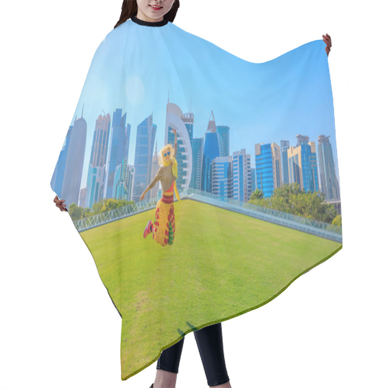 Personality  Doha Skyline Woman Jumping Hair Cutting Cape