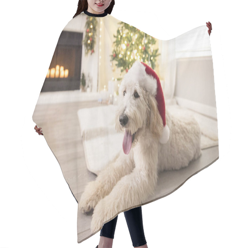 Personality  Happy Dog Wearing A Red Santa Claus Hat In Front Of Christmas Tree Hair Cutting Cape