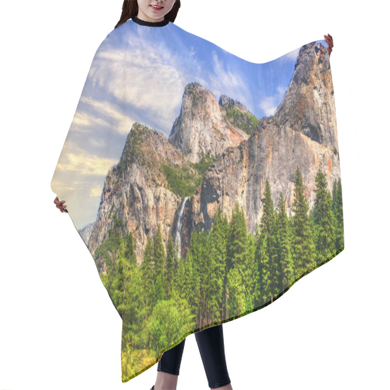 Personality  Yosemite National Park, California Hair Cutting Cape