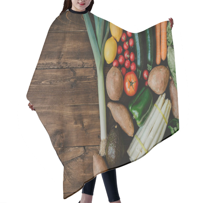 Personality  Composed Raw Vegetables In Row Hair Cutting Cape