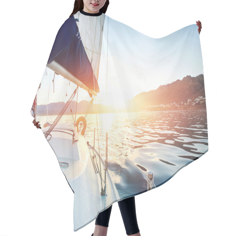 Personality  Sailing Ocean Boat Hair Cutting Cape