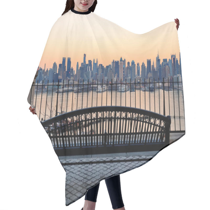 Personality  New York City Hair Cutting Cape