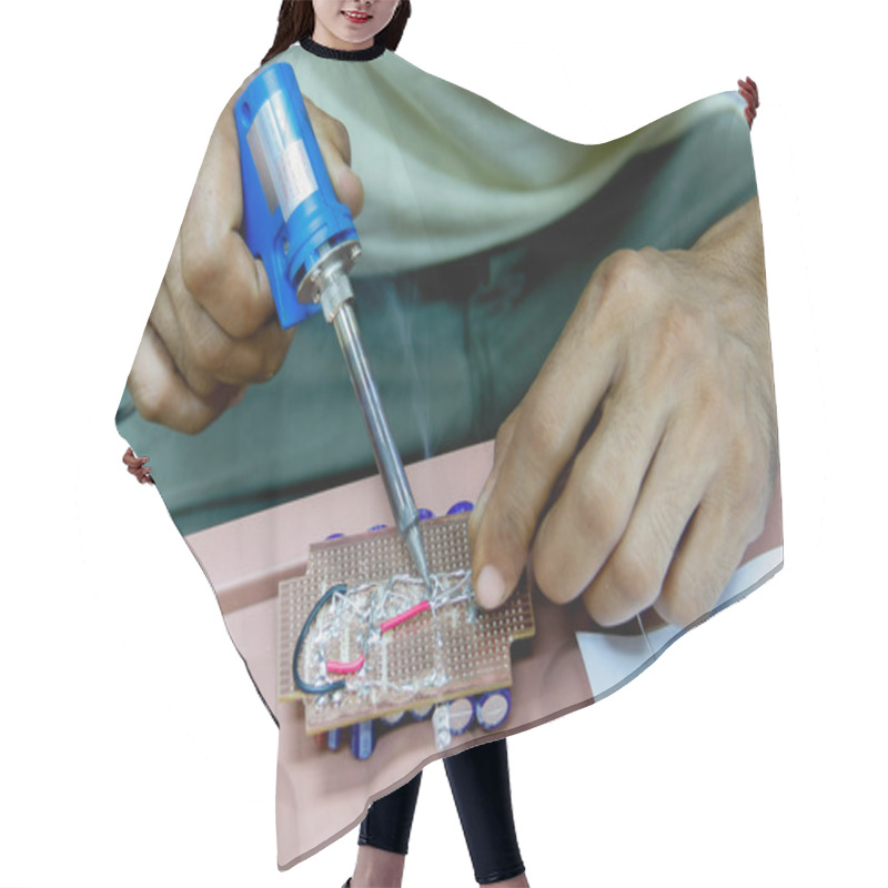 Personality  Assembly Electronic Hair Cutting Cape