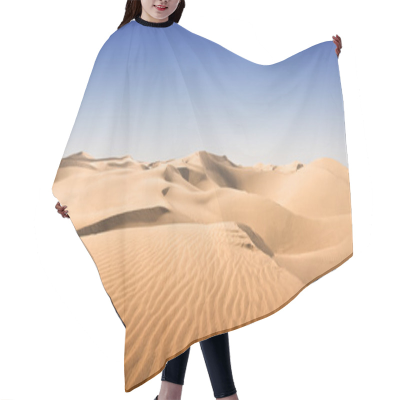 Personality  Gold Desert. Hair Cutting Cape