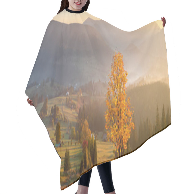 Personality  Lonely Tree In The Mountains Hair Cutting Cape