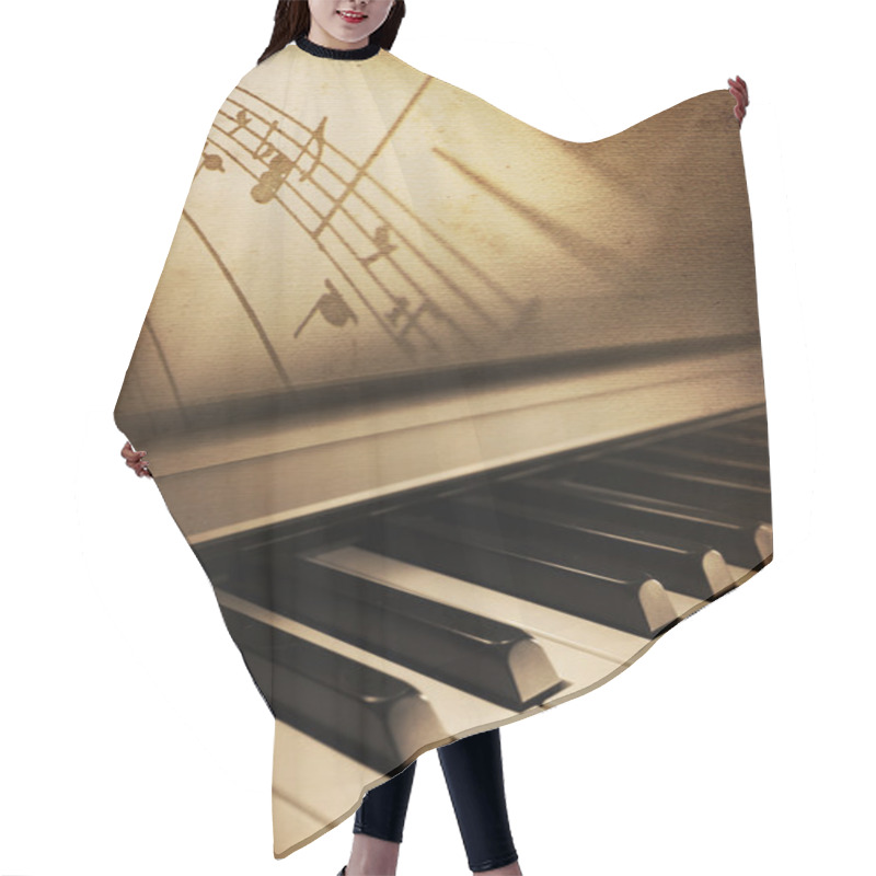 Personality  Piano Elegance Hair Cutting Cape