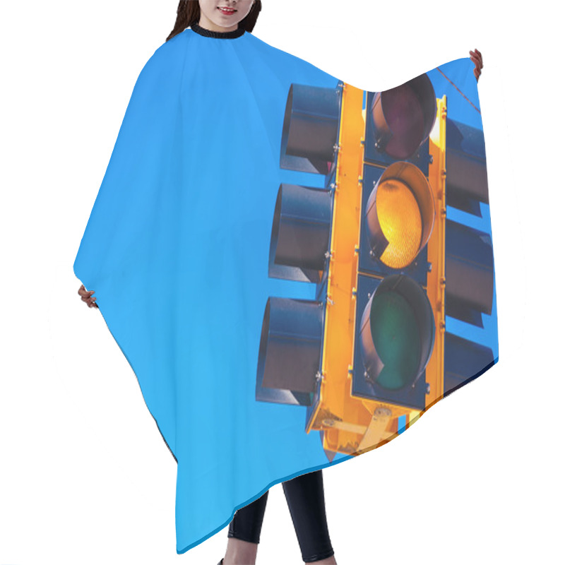 Personality  A Yellow Traffic Light With A Sky Blue Background Hair Cutting Cape