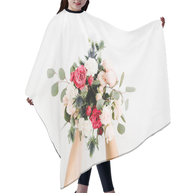 Personality  Girl's Hands Holding Beautiful Flowers Bouquet Hair Cutting Cape